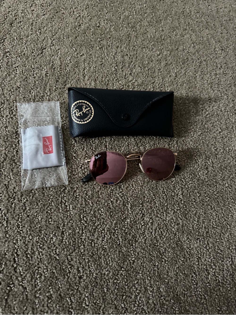 Ray-Ban Round Flat Lenses Sunglasses